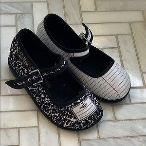 Hot Chocolate Design
Mini Chocolaticas Notebook Mary Jane